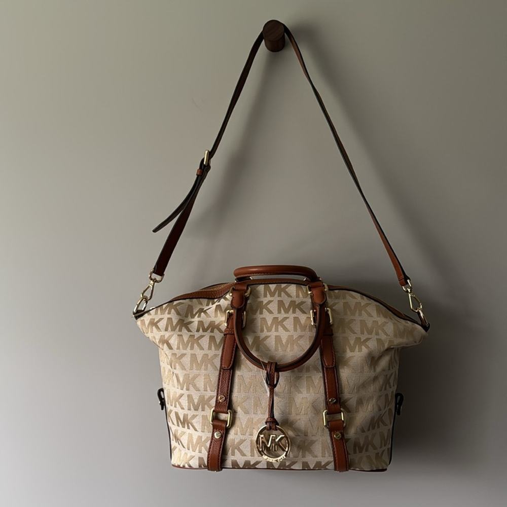MICHAEL MICHAEL KORS BEDFORD BELTED MD SATCHEL BAG